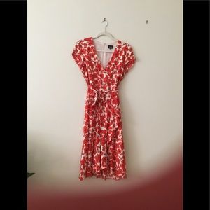 Beautiful summer dress.